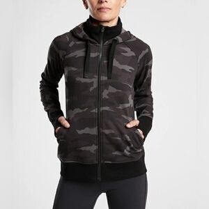 Athleta Camo Triumph Printed Hoodie Full Zip Sweatshirt Medium T